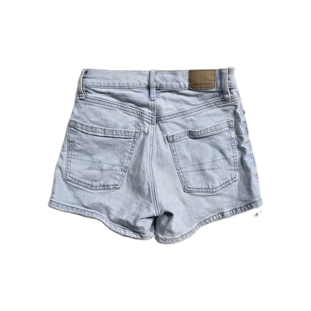 American Eagle Strigid Women's Relaxed Denim Blue Shorts Sz 000 Light Wash